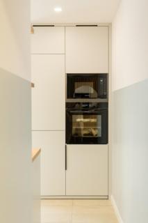 Modern apartment with home cinema & garden - 2