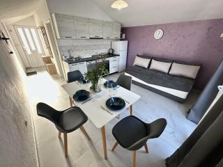 Zaliv Apartments - 7