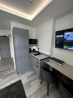 Resilets - Mood Studio 2 - Central Modern 2 Bed - Bedlington - 3