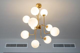 StayShort - Stylish 2-Bed Oasis with Pool in Peaceful Creek Harbour - 1