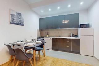 Cozy Stay Downtown Obozna - Warsaw - 2