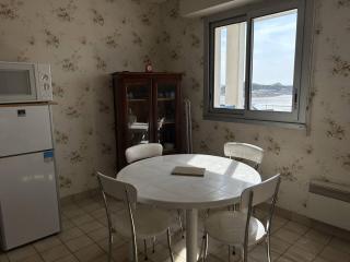 513 - Appartement T3 avec pleine vue mer - 9