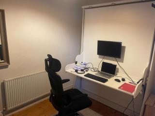 Central Dublin 2-Bed House Sleeps 4 WiFi - 7