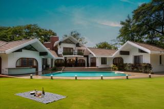 StayVista at Gulmohar Gardens with Gazebo, BBQ - 0