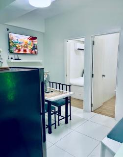 Naga City River View 2BR UB Apartment - 0