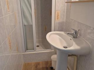 Appartement T2 à Cauterets avec Mezzanine et Casier à Ski - FR-1-234-343 - 1