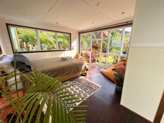 Pandora Cottage Beachfront - 5