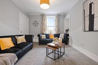 Leo Apartment - 4 Bedroom Flat in Nairn - 9