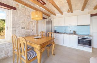 The Yiameli Collection - Yasmi - 5