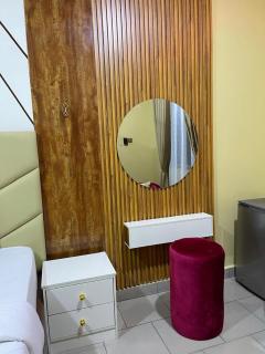 Edmondrooms and suites hotel - 5