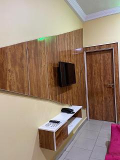 Edmondrooms and suites hotel - 4