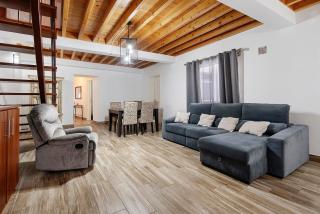 Windmill Beach House - 9