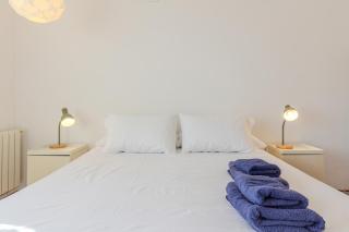 Panoramic views and a swimming pool near the airport - 6