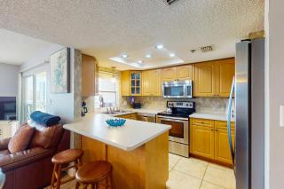 Anglers Cove 401 - 1