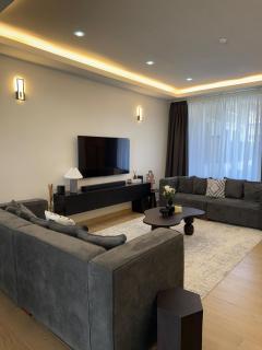 The Oxford Oak - Dar es Salaam - 0