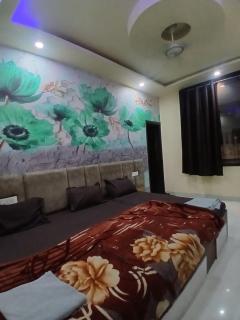 Agam homestay- Few steps walk From Golden Temple - 9