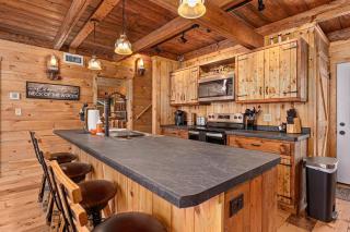 Dawsons Den in Phelps WI - 6