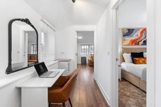 Light And Bright Apartment In The Middle Of Andover - 9