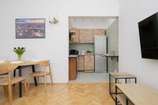 Old Town Comfort Apartment Near Vistula Boulevards by Noclegi Renters - 7