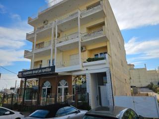 Athens Airport Luxury Apartment - 9