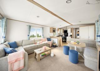 Parc Farm Holiday Park - 9