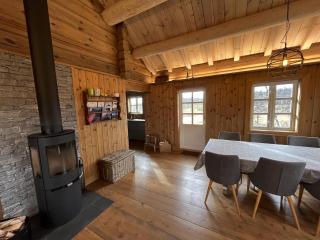 Cozy Cabin With Ski Trail Access - 4