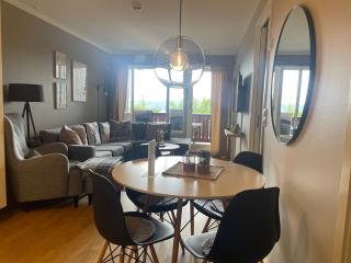 Central, Cozy & Pet-Friendly - 4