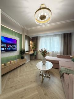 Charming Apartments close CenterCity and Airport by Glam - 0