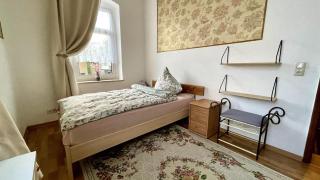 Home office with home cinema in Schm - 6