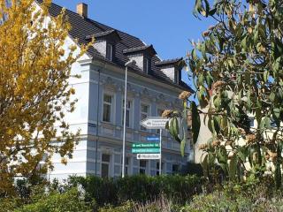 Home office with home cinema in Schm - 5