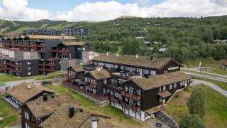 Spacious Apartment For Up To 5 Guests - 7