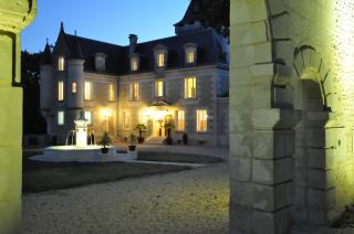 Chateau de Bellevue B&B et Appartements avec Piscine saisonal chauffée et Chambres partout climatisées - 3