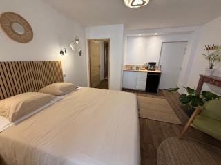 Suite 3- La Petite Auberge - 1