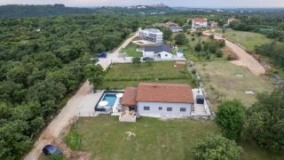 Modern villa Bibali Istra with pool in Buje - 4