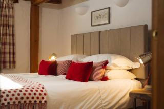 Peaceful cottage with hot tub & ground floor suite - 5