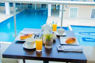 Royal Ambassador Hotel - 7