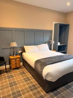 Westend Hotel & Bar - 9