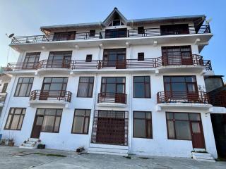 Krishna Himalayan Hotel - 4