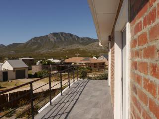 Die Steenhuisie - Pringle Bay - 4