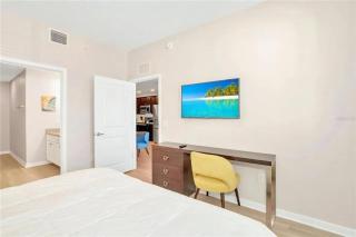 3 Bedrooms 2 Bathrooms Vista Cay 4013-205 Bd - 6