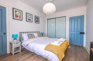 Seaview 2-Bed Apartment on Anstruther Harbourfront - 9