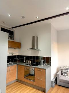 Stylish City Penthouse Getaway - 2