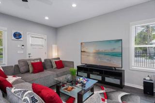 Stunning & Perfect Home w PoolPing Pong Table Near Downtown, Ybor & Armateur - 9