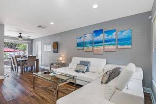 Gorgeous Heated Pool House Near Gulf Beaches! - 8