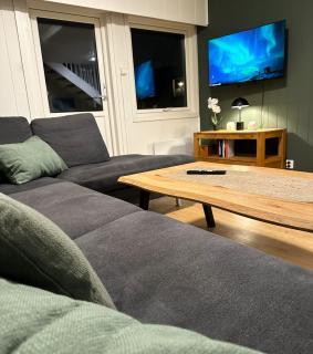 Sentrumsnær leilighet med 4 soverom - Aurora - 6