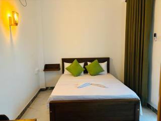 Jaya Villa - Near Airport - 6