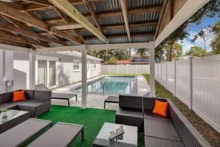 Heated Pool & Game Room, Sleeps 14 10 Min to Tampa Airport & Stadium - 6