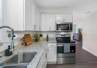 Perfect & Cozy Home in A Location - Sankt Petersburg - 8