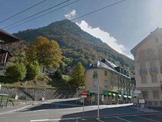 Appartement à Cauterets: 4 pers, parking, proche thermes - FR-1-812-86 - 1