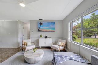 Magnificent Pool House in the Heart of Tampa - Sleeps 10 - 8